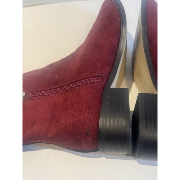 BeBe Women's Burgundy Bootie Ankle Boots Size 6.5 1/2 Zipper Faux Suede - Picture 6 of 10